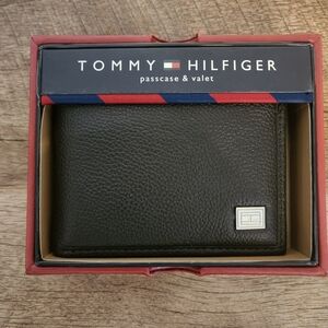 NEW IN BOX MENS TOMMY HILFIGER BIFOLD WALLET - DARK BROWN
